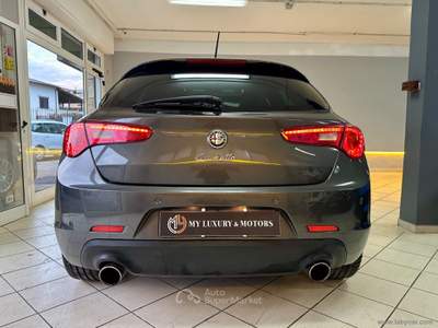 Alfa Romeo Giulietta Giulietta 1750 Turbo TCT Quadr. Verde Grigio usata Fonte Nuova