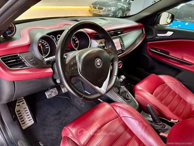 Alfa Romeo Giulietta Giulietta 1750 Turbo TCT Quadr. Verde Grigio usata Fonte Nuova