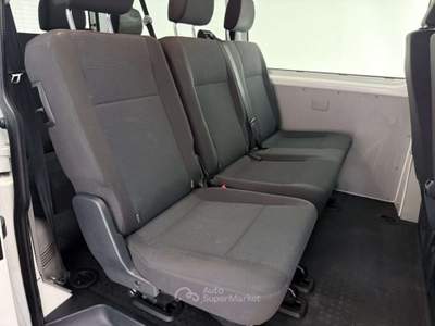 Volkswagen Multivan 2.0 TDI 102CV 9 posti Trendline Bianco usata Este