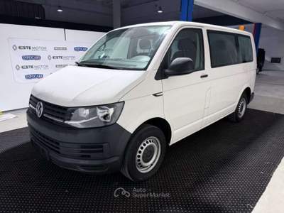 Volkswagen Multivan 2.0 TDI 102CV 9 posti Trendline Bianco usata Este