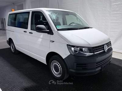 Volkswagen Multivan 2.0 TDI 102CV 9 posti Trendline Bianco usata Este