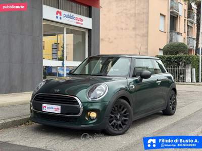 MINI Clubman Mini One D Business Verde usata Busto Arsizio