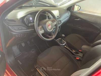 Fiat Tipo Tipo 5 porte 1.4 Lounge 95cv Rosso usata Mirano