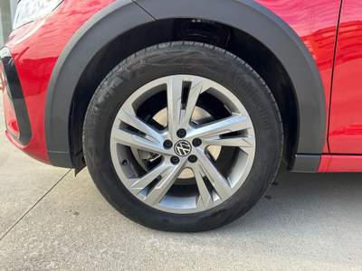 Volkswagen Taigo 1.5 TSI 150 CV C.AUTOMATICO R-LINE TETTUCCIO Rosso usata Brescia