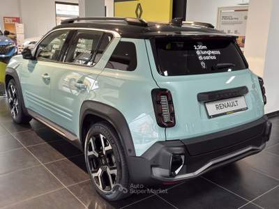 Renault 4 52kWh techno 150 cv comfort range Verde usata SORA