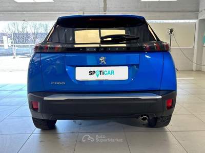 Peugeot 2008 BlueHDi 130 EAT8 Allure Pack S/S aut. Blu/Azzurro usata Milano