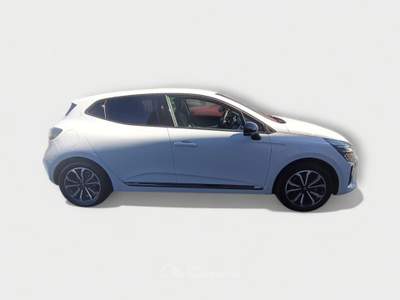 Renault Clio Full Hybrid E-Tech 145 CV 5 porte Techno Bianco usata Pisa
