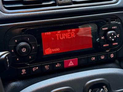 Fiat Panda Hybrid *PROMOZIONE* Bianco usata Bari