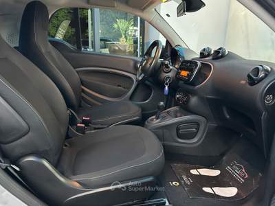 Smart ForTwo 70 1.0 twinamic BRABUS Style Nero usata Prato