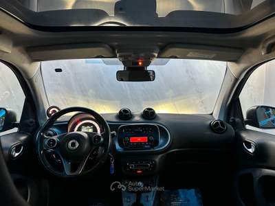 Smart ForTwo 70 1.0 twinamic BRABUS Style Nero usata Prato