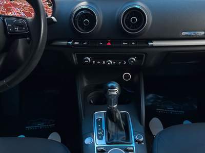 Audi A3 SPB 40 e-tron S tronic Admired Grigio usata Prato