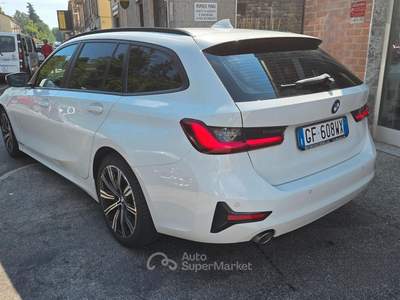 BMW Serie 3 316d 316 316d 48V Touring Business Advantage aut. usata Torino