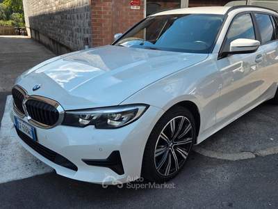 BMW Serie 3 316d 316 316d 48V Touring Business Advantage aut. usata Torino