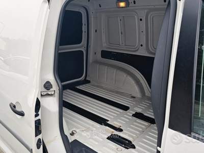 Volkswagen Caddy Furgone Business usata Torino