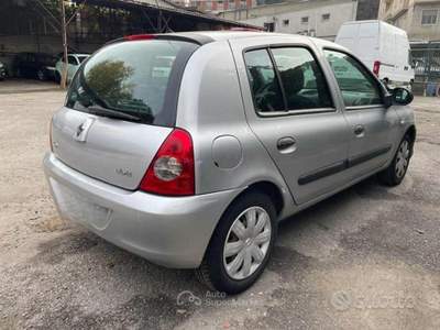 Renault Clio Storia 1.2 5 porte GPL Confort usata Torino