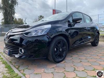 Renault Clio dCi 8V 75 CV S&S 5p. Energy Duel Nero usata Latina