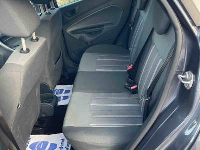 Ford Fiesta - GPL - TITANIUM Grigio usata Massa