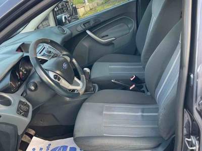 Ford Fiesta - GPL - TITANIUM Grigio usata Massa
