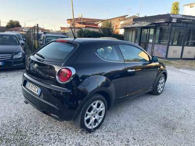 Alfa Romeo MiTo - 1.3 MJET DISTINCTIVE Nero usata Massa