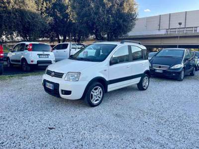 Fiat Panda - UNICO PROPRIETARIO - CLIMBING - NATURAL POWER Bianco usata Massa