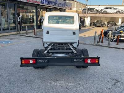 Iveco Daily IVECO DAILY 35C16H 3.0 3450MM R.GEMEL. CHASSIS DAILY 35C16H 3.0 3450mm R.Gemel. Chassis Bianco usata Roma
