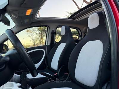 Smart ForFour 70 1.0 Passion Cabriolet Cambio manuale Bianco usata Roma