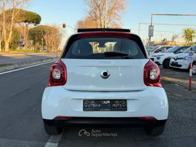 Smart ForFour 70 1.0 Passion Cabriolet Cambio manuale Bianco usata Roma