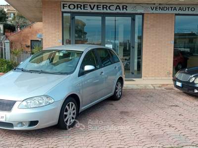Fiat Croma 1.9 MultiJet 8V 88KW 120 CV Dynamic Blu/Azzurro usata Altidona
