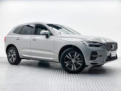 Volvo XC60 B4 (d) AWD Geartronic Inscription Argento usata Lurate Caccivio