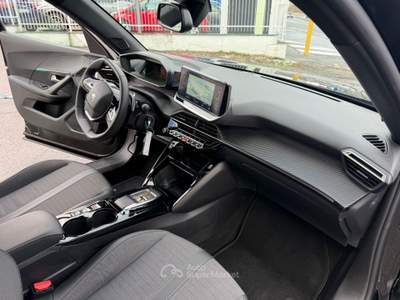 Peugeot 2008 Peugeot 2008 1.5 Blue HDI 130 Allure Pack #9123 Nero usata Rivoli