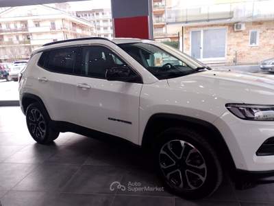 Jeep Compass PHEV AT6 4xe Limited Bianco usata Isernia
