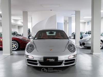 Porsche 911 911 Carrera 4 Coupé MANUALE-TETTO- PARI AL NUOVO Argento usata Coccaglio