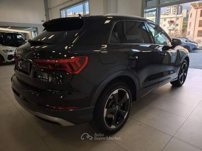 Audi Q3 40 TDI quattro S tronic Business Advanced Nero usata Savona