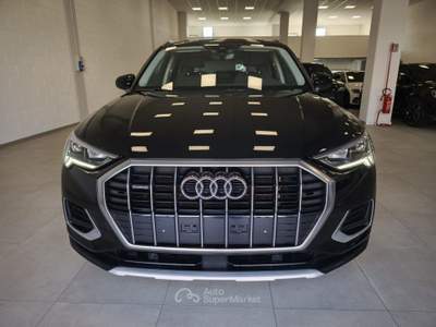 Audi Q3 40 TDI quattro S tronic Business Advanced Nero usata Savona