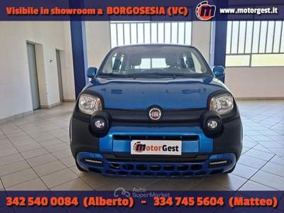 Fiat Panda 1.0 FireFly S&amp;S Hybrid City Cross Blu/Azzurro usata Borgosesia