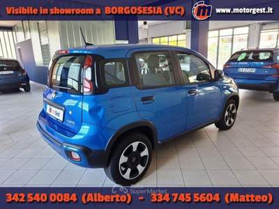 Fiat Panda 1.0 FireFly S&amp;S Hybrid City Cross Blu/Azzurro usata Borgosesia