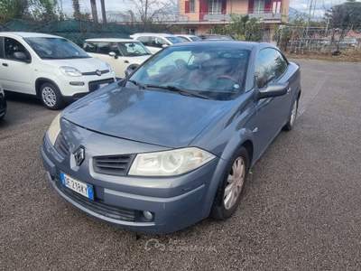 Renault Mégane Mégane C-C 1.9 dCi/130CV Luxe Grigio usata Gragnano