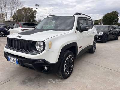 Jeep Renegade Renegade 2.0 mjt Trailhawk 4wd 170cv auto Bianco usata Anzio