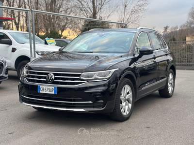 Volkswagen Tiguan ELEGANCE 2.0 TDI 150 CV DSG - UNICO PROPRIETARIO - FINANZIABILE Nero usata Iseo