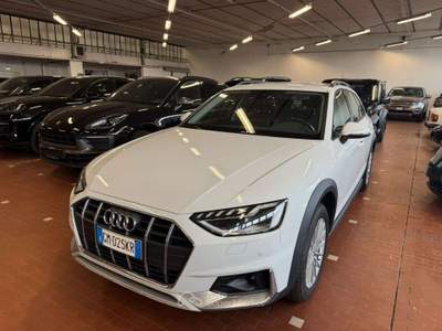 Audi A4 40 2.0 tdi mhev Business quattro 204cv s-tronic Bianco usata Cremona