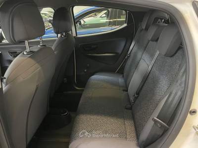 Lancia Ypsilon 5 porte S&S Hybrid Oro Bianco usata Gozzano