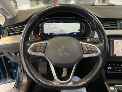 Volkswagen Passat Variant 2.0 TDI DSG Elegance Executive Blu/Azzurro usata Gozzano