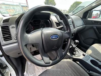 Ford Ranger *MOTORE NUOVO*DOPPIO TRENO DI CERCHI /GOMME* Bianco usata Grosseto