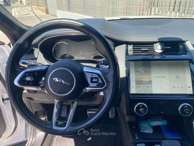 Jaguar E-Pace i4 mhev R-Dynamic INFO 3338160782 Bianco usata Fiumicino