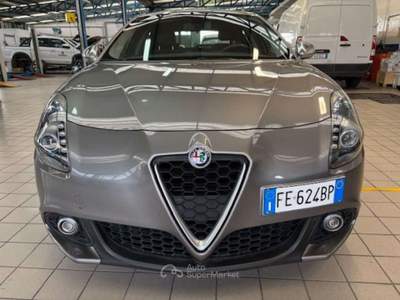 Alfa Romeo Giulietta III 2016 1.6 jtdm Super 120cv Grigio usata Roma