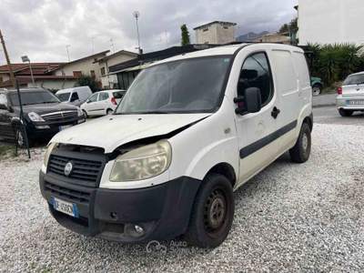 Fiat Doblò Doblo Dobl&ograve; 1.3 Multijet CAMBIO ROTTO Bianco usata Massa