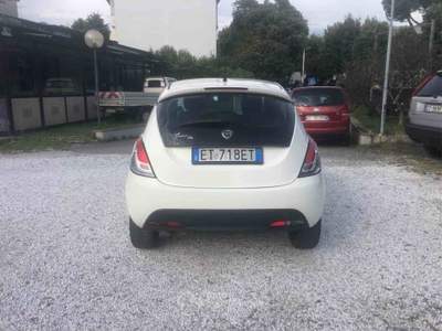 Lancia Ypsilon - GPL - PER NEOPATENTATI - ECOSHIC Bianco usata Massa