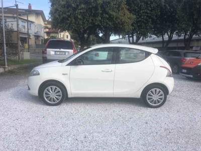 Lancia Ypsilon - GPL - PER NEOPATENTATI - ECOSHIC Bianco usata Massa