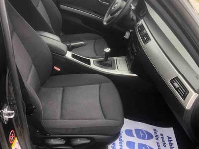 BMW Serie 3 320d 320d TOURING - TETTO PANORAMICO Nero usata Massa