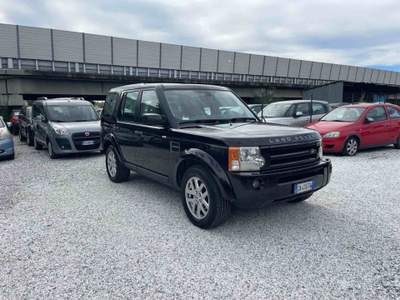 Land Rover Discovery SE Nero usata Massa